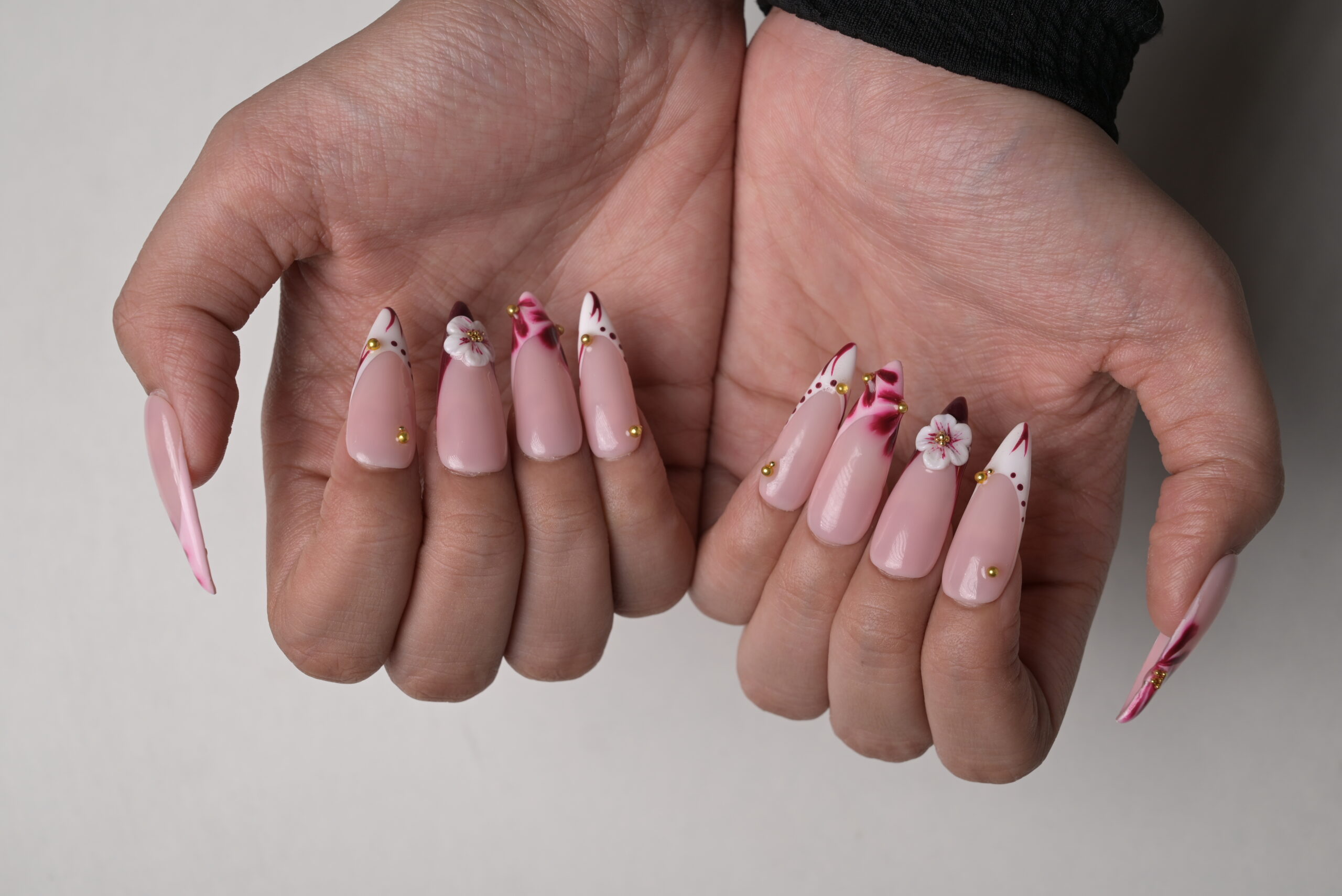 Phenomenails 32D Diamond Shine Gel Nail Paint - Image 3