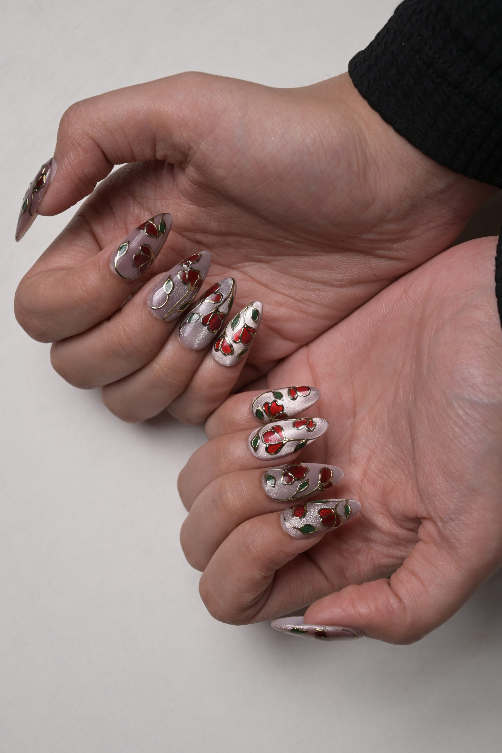 Phenomenails 27D Mirror Chrome Gel Nail Paint - Image 10