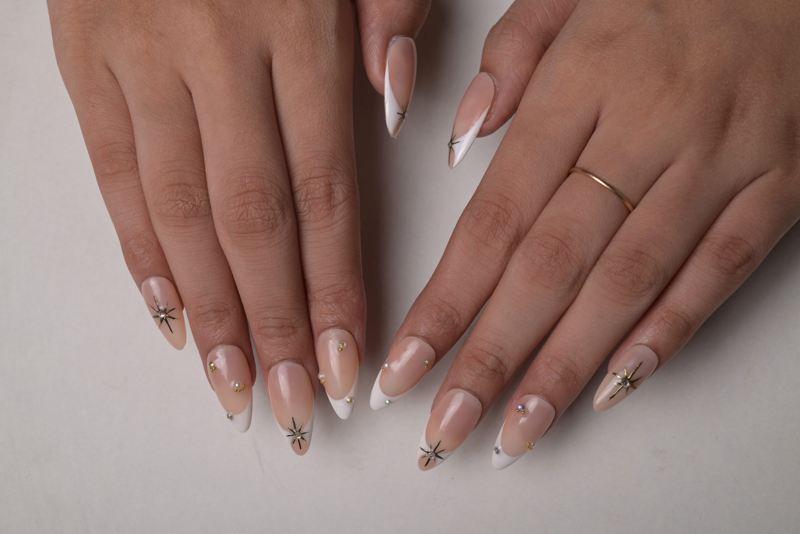 Phenomenails 26D Diamond Dust Gel Nail Paint - Image 7