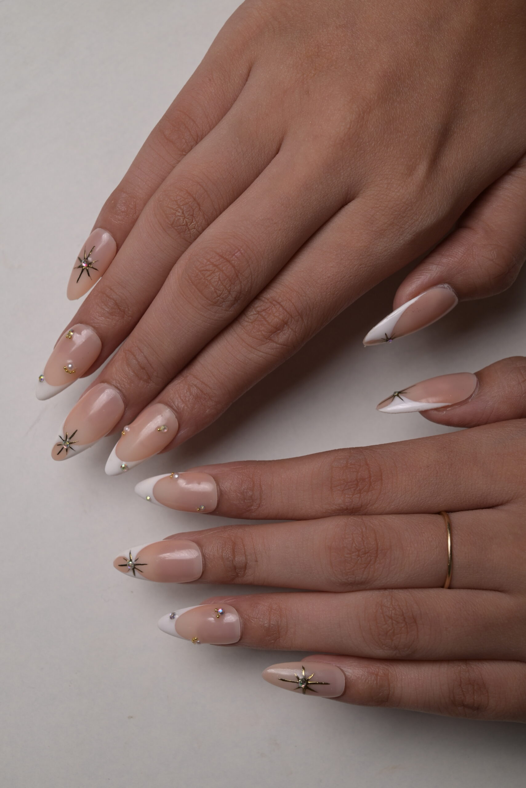 Phenomenails 26D Diamond Dust Gel Nail Paint - Image 8