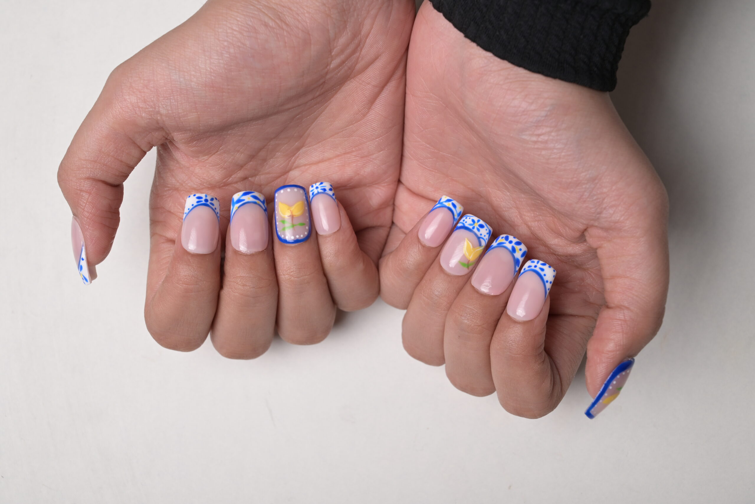 Phenomenails 25D Velvet Shine Gel Nail Paint - Image 8