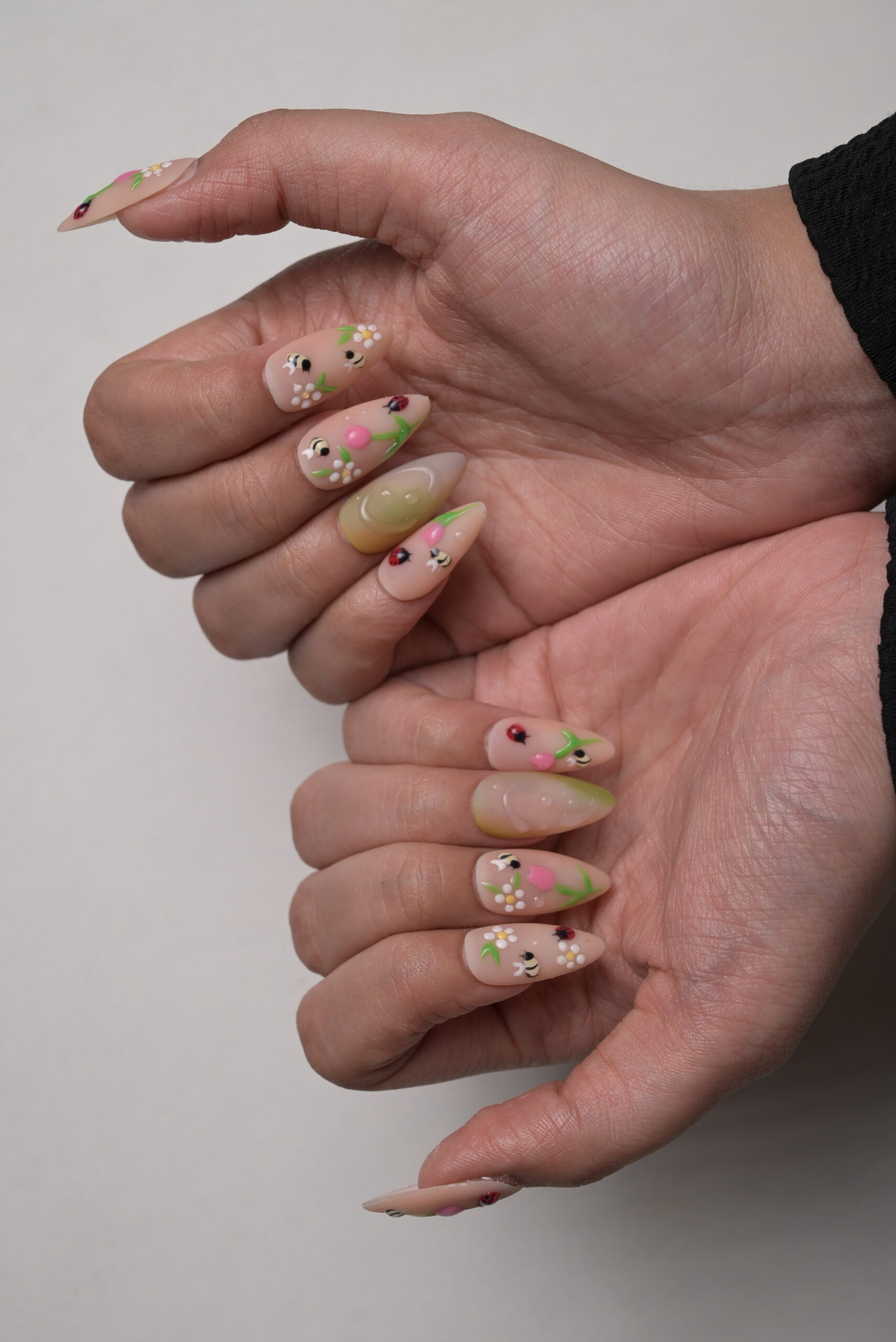 Phenomenails 24D Crystal Shine Gel Nail Paint - Image 8