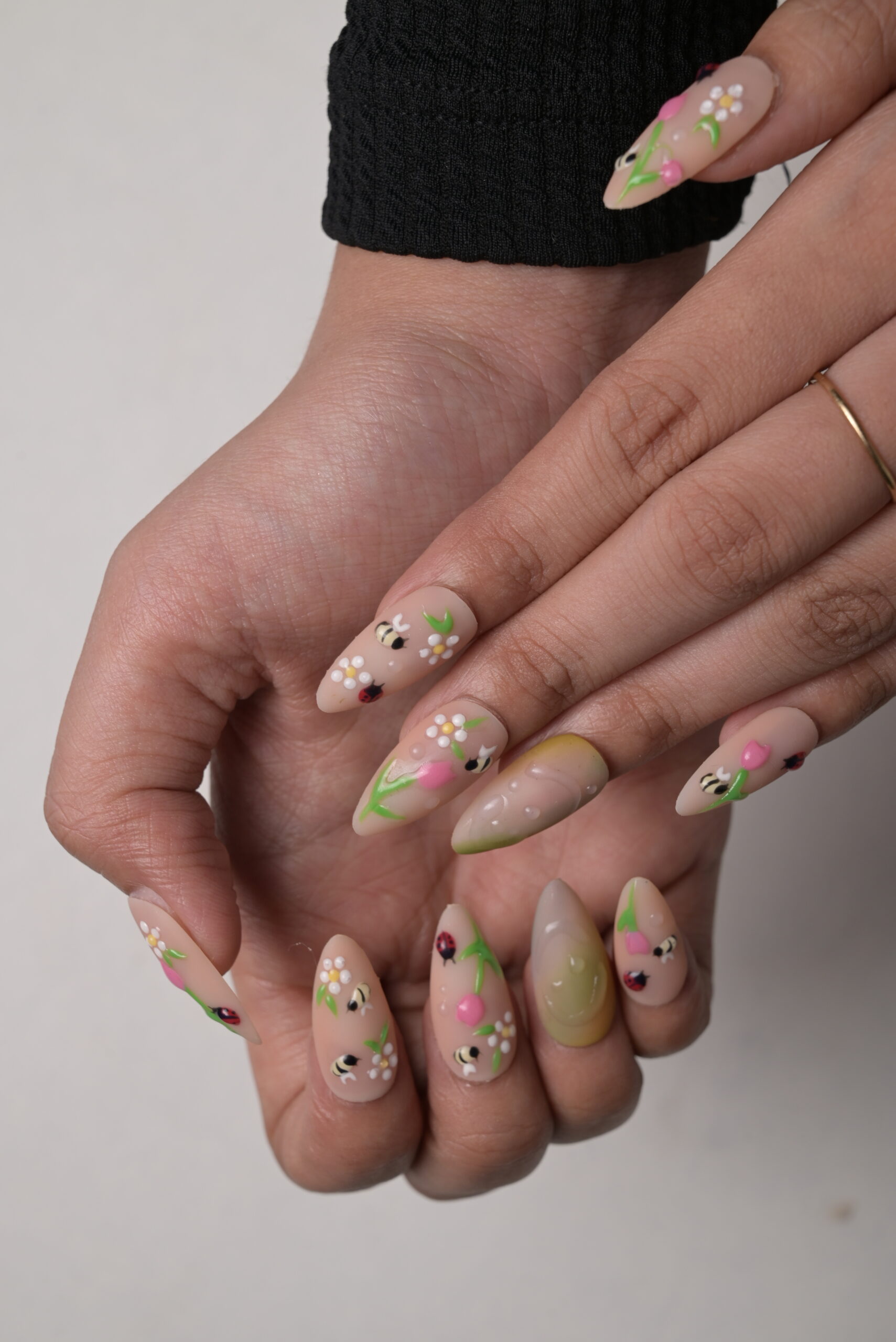 Phenomenails 24D Crystal Shine Gel Nail Paint - Image 10