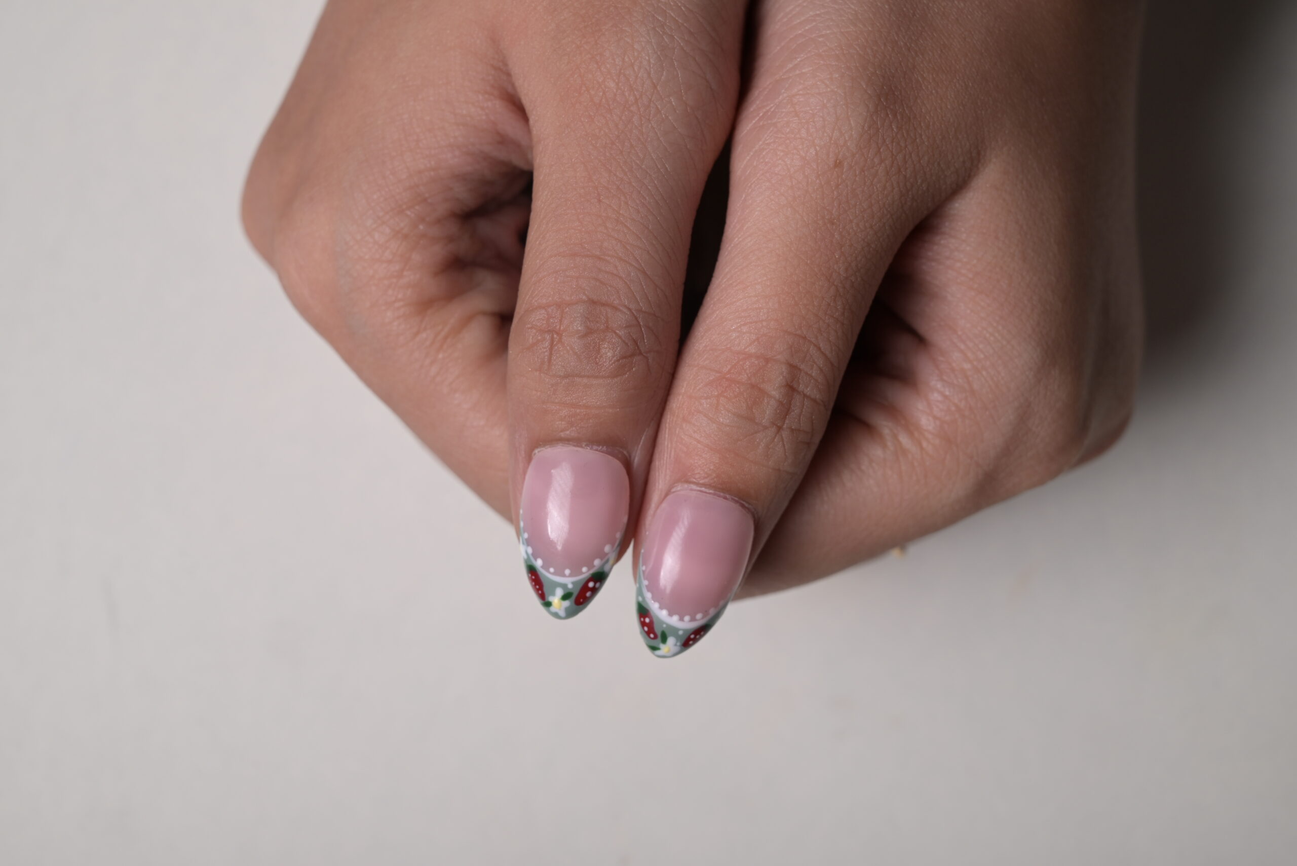 Phenomenails 21D Silk Gloss Gel Nail Paint - Image 8