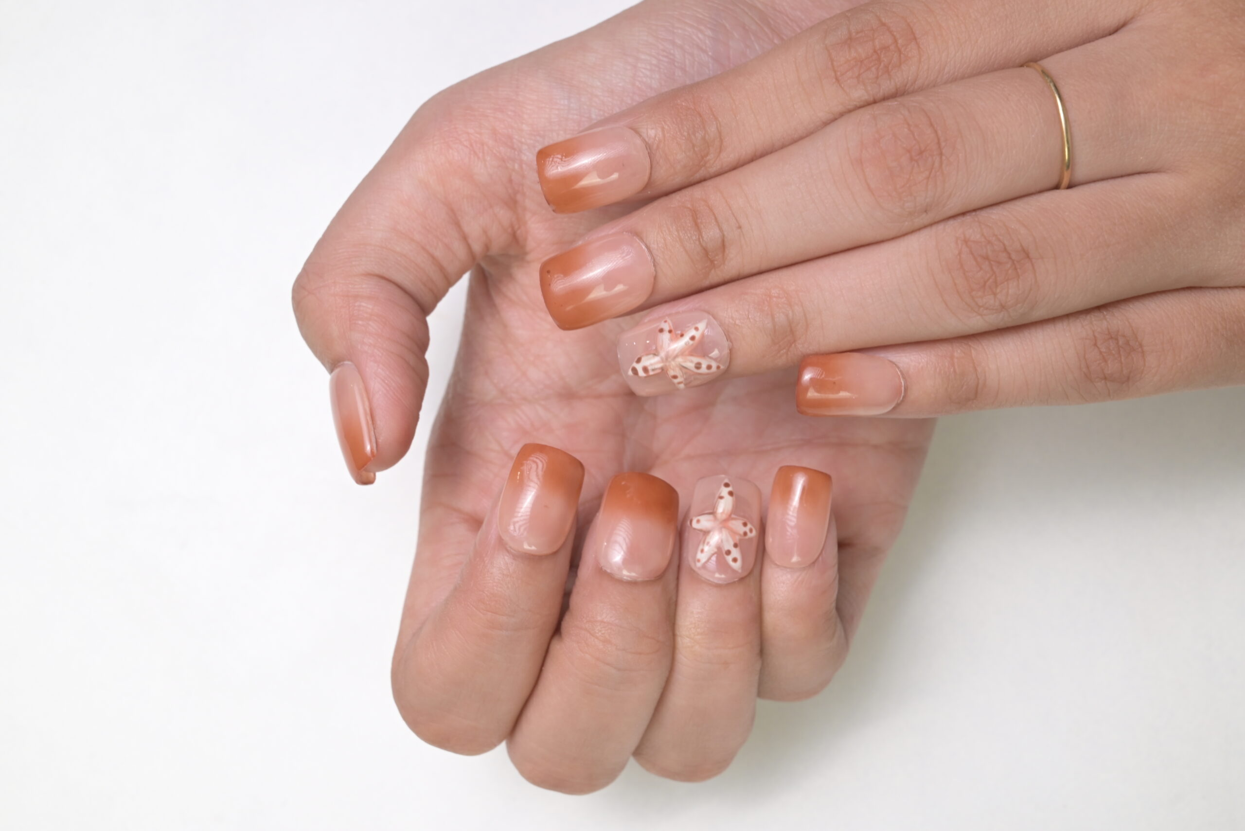 Phenomenails 10D Diamond Gloss Gel Nail Paint - Image 9